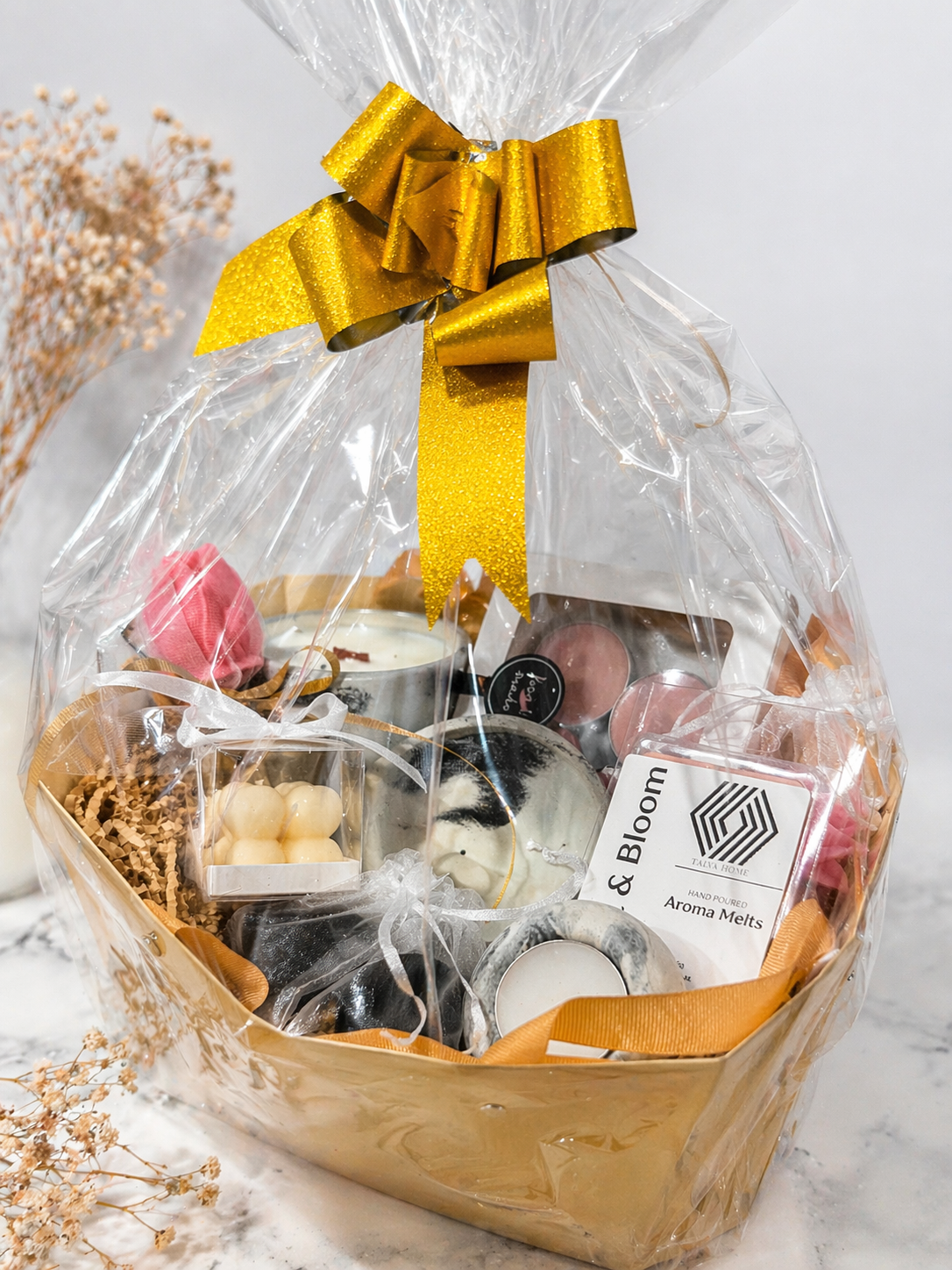 Luxury Candle Gift Basket Set – Handmade Soy Candles, Wax Melts & Home Spa Gift Box – Perfect Gift for Mom, Birthday, Housewarming T.A.V.V. Home