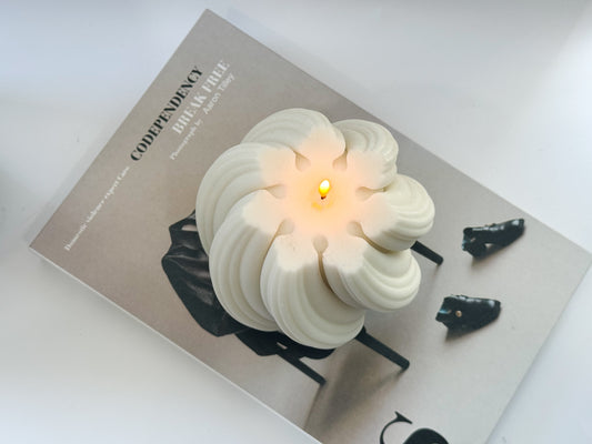 Irregular Geometric Wave Rotating Candle T.A.V.V. Home